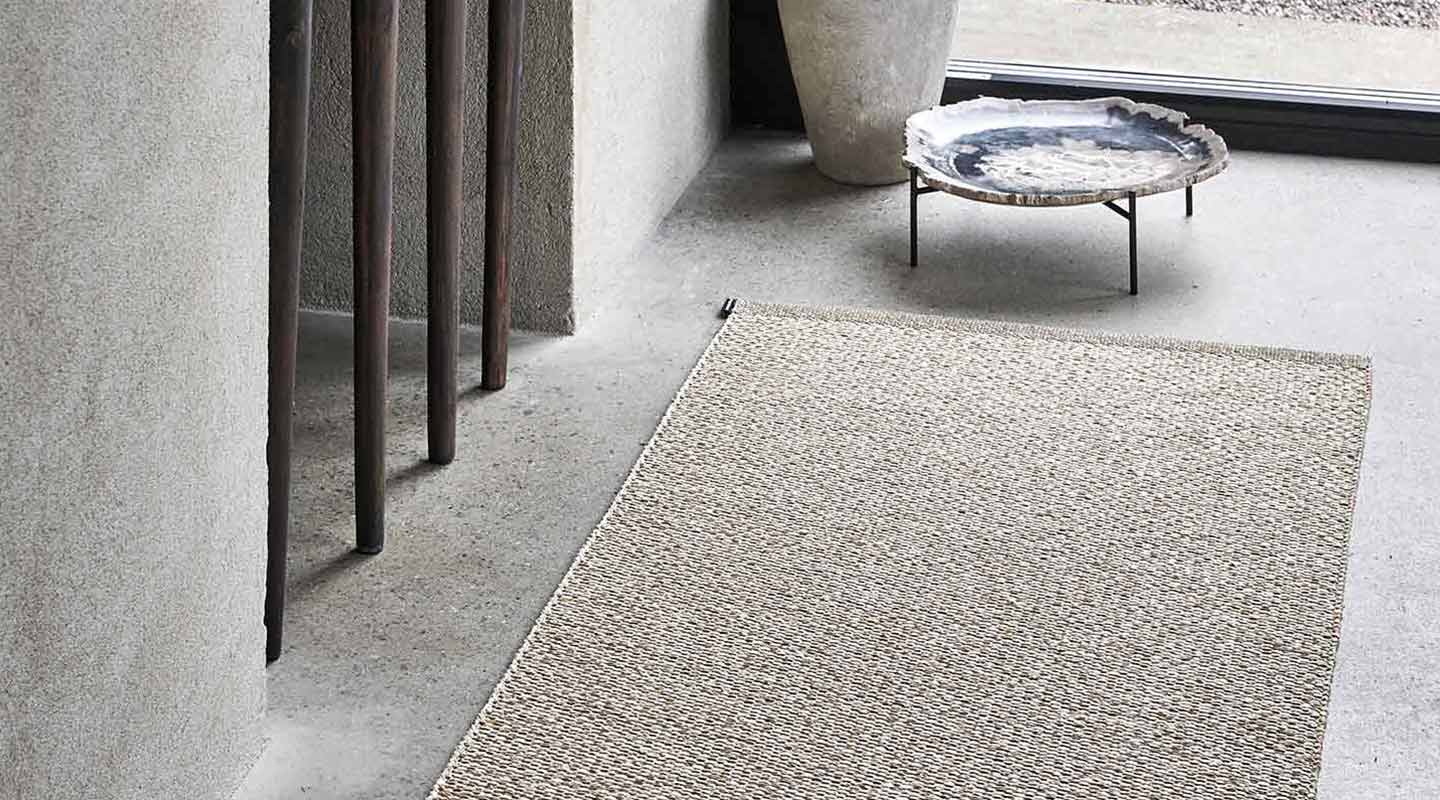 Come disporre i tappeti in corridoio: idee pratiche e soluzioni di stile 1 passatoia Pappelina plastica riciclata