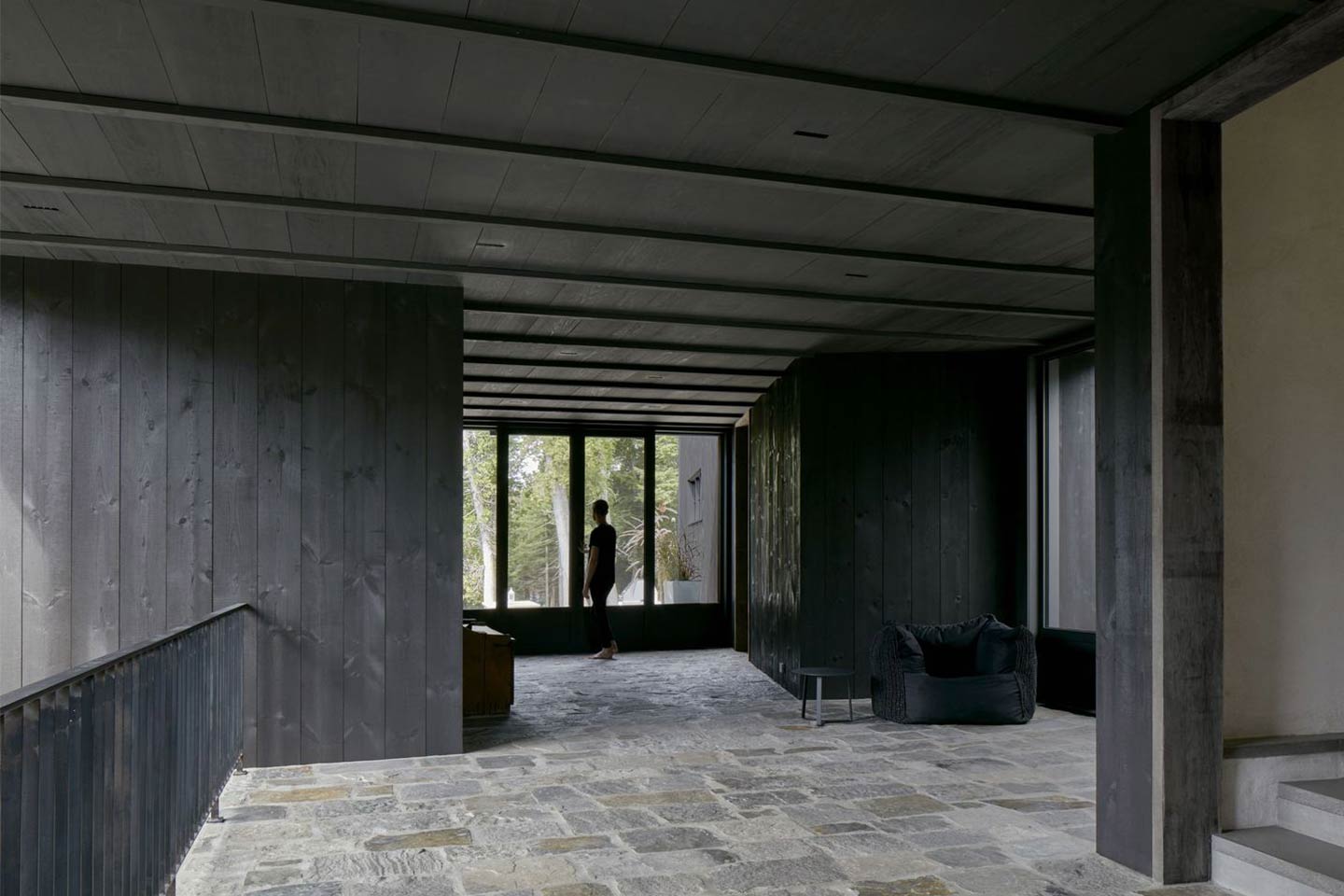 MG2 HOUSE by Alain Carle Architecte