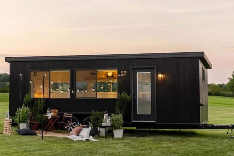 Tiny Home Project: Ikea Reinventa la Mini Casa su Ruote in Soli 17 mq