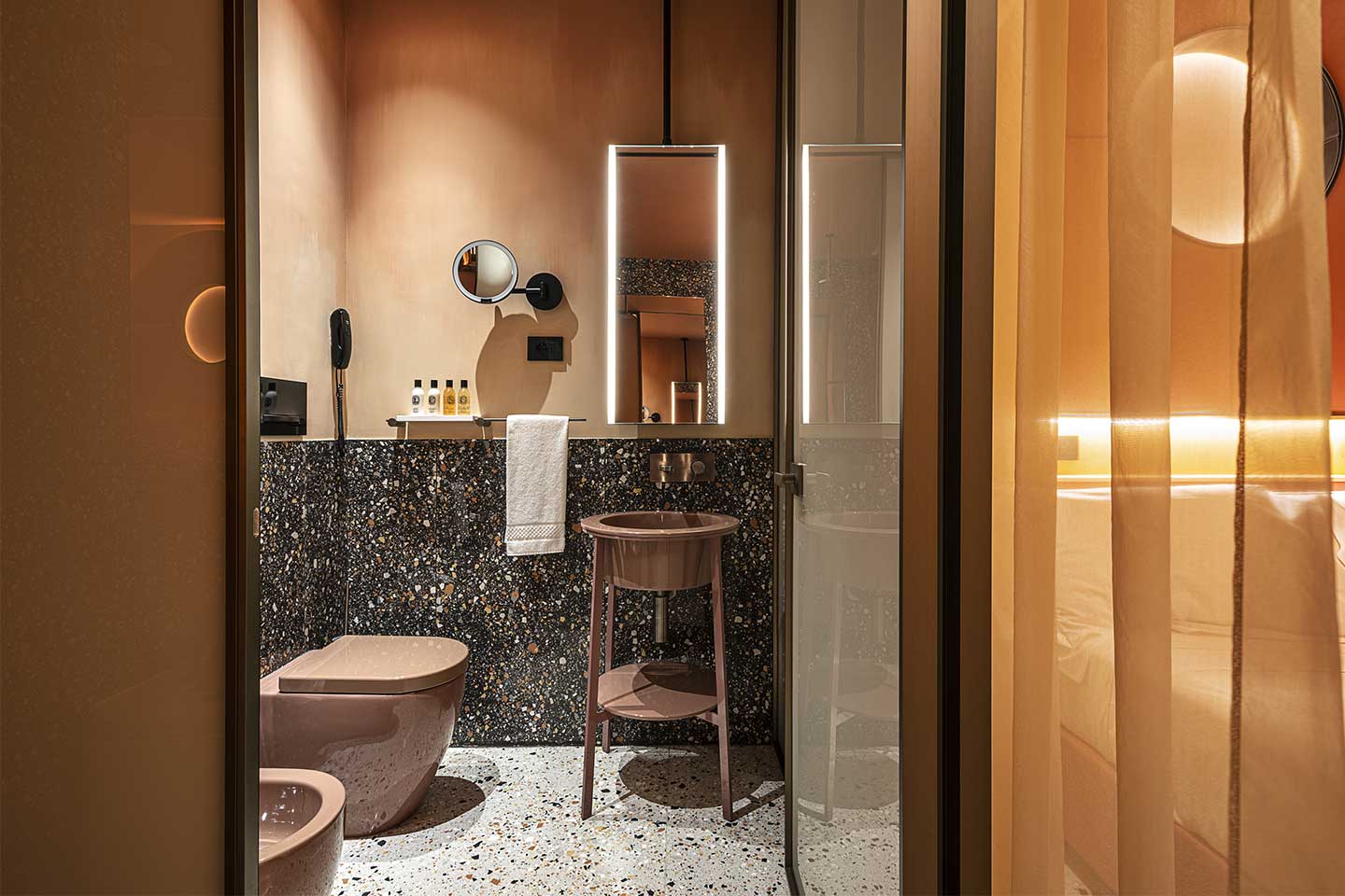 Il design italiano arreda le nuove Nesting Rooms dell'Enterprise Hotel a Milano