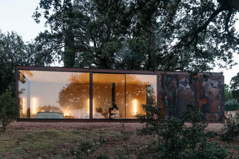 La mini casa prefabbricata pronta in 60 giorni e completamente arredata