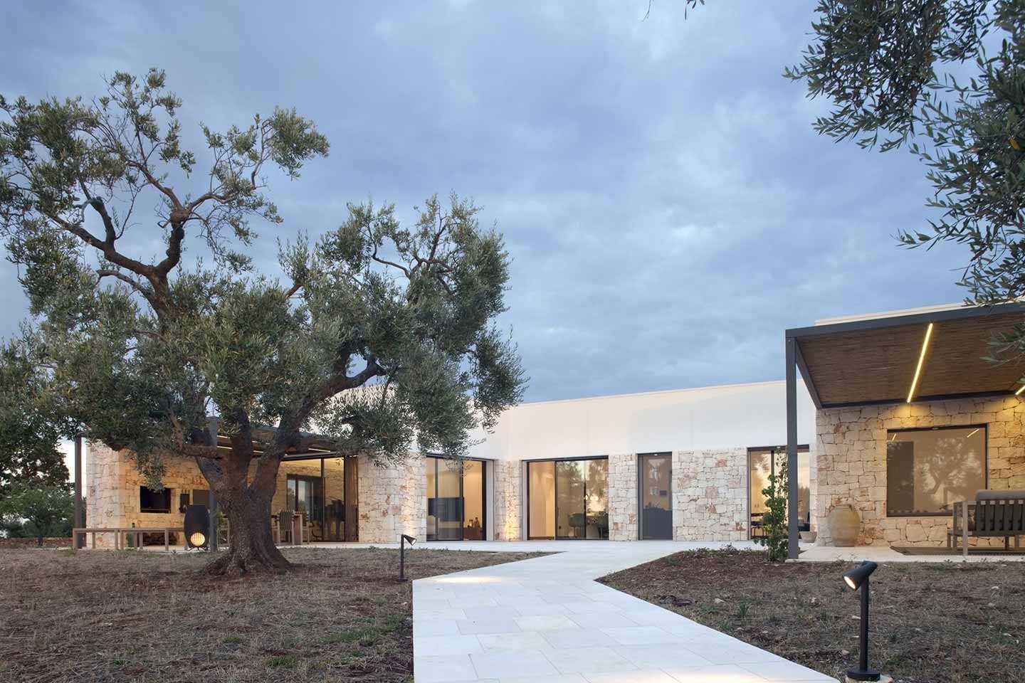 Vimar per una casa smart e connessa nella campagna pugliese Reisarchitettura sceglie le soluzioni Vimar
