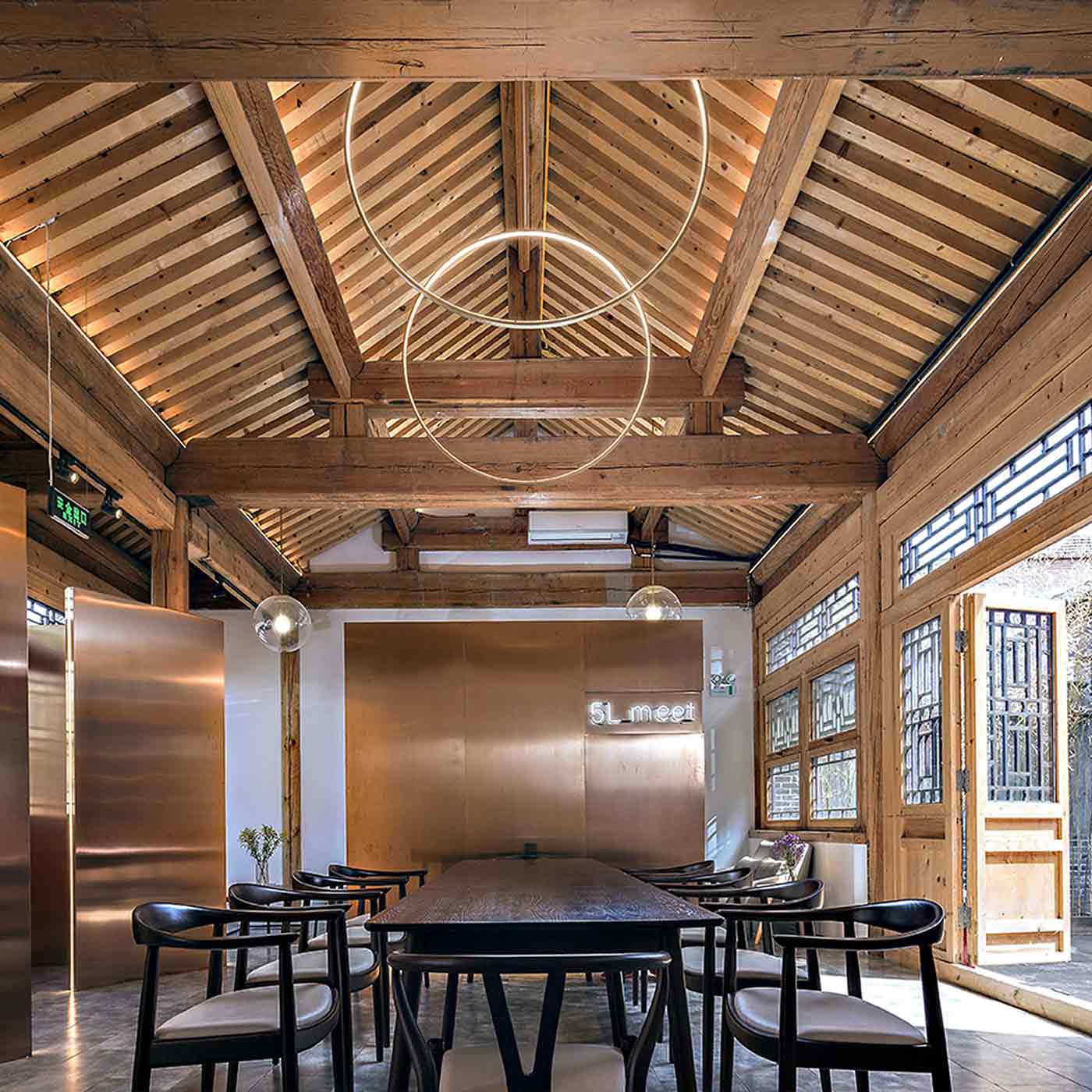 adesignaward winner grinding factory 5lmeet