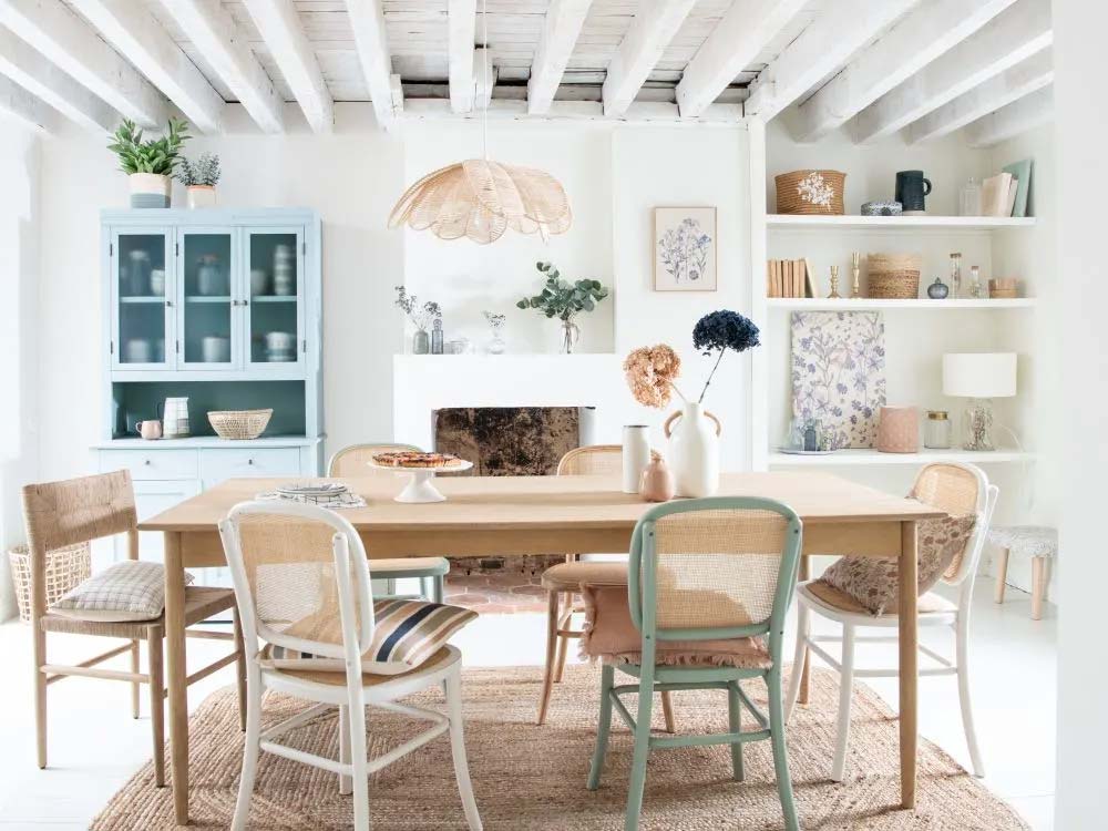 idee per abbinare le sedie al tavolo da pranzo