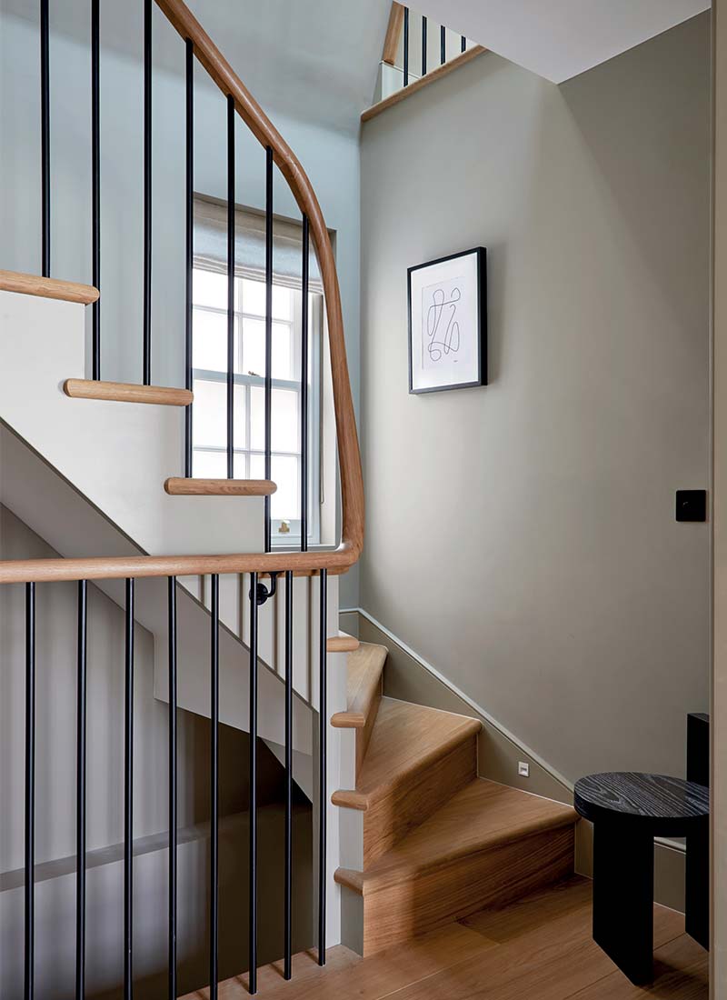 DORNBRACHT Kensington Mews House Hallway 1