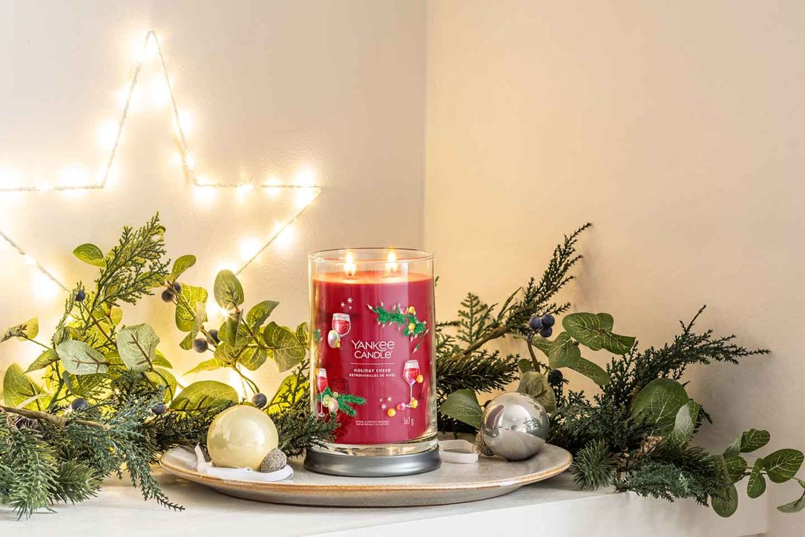 Ravviva il Natale con la nuova collezione Bright Lights di Yankee Candle®