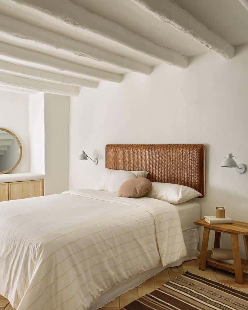 testiera letto in legno di teak e pelle