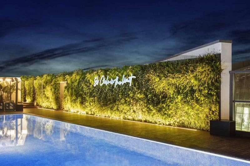 illuminazione per la zona piscina