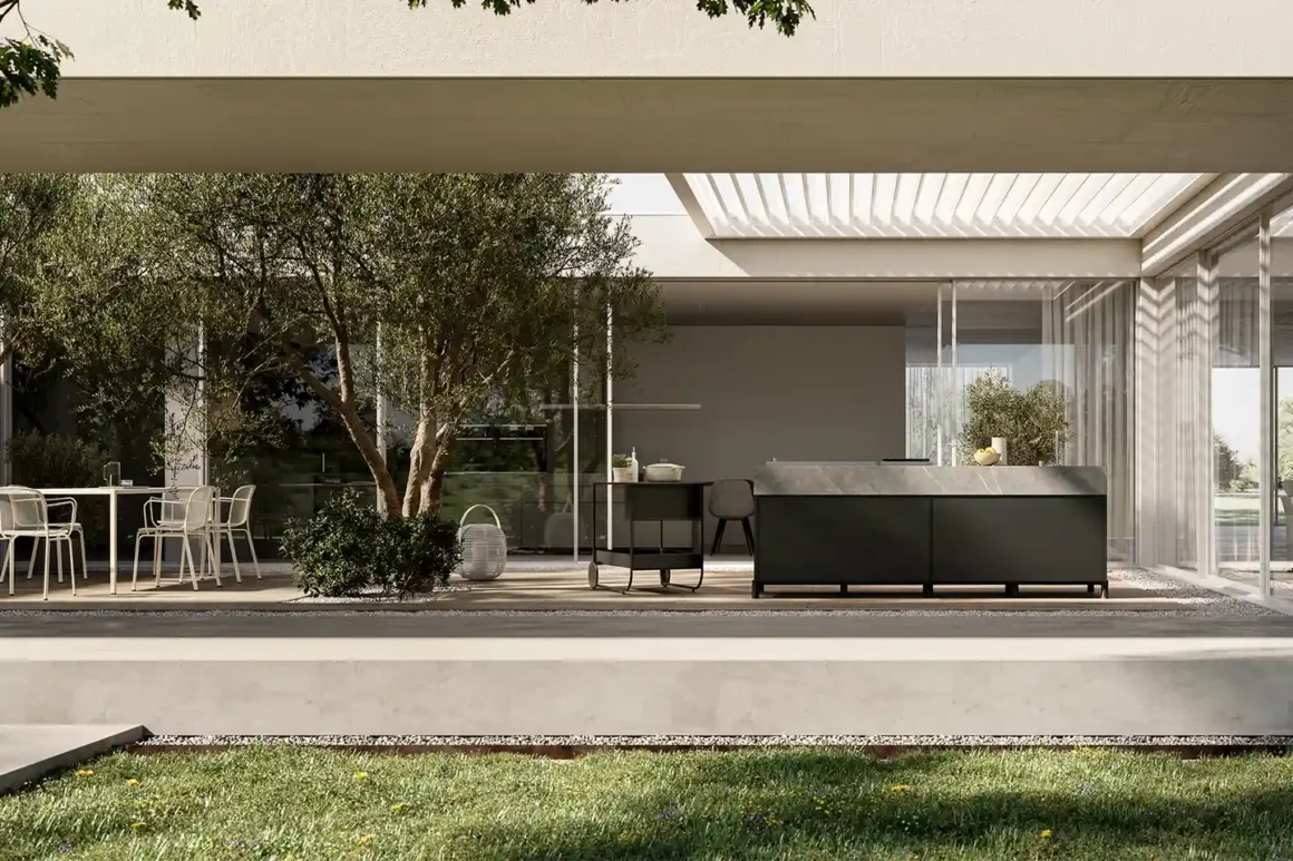 cucina esterna in giardino design moderno 2026