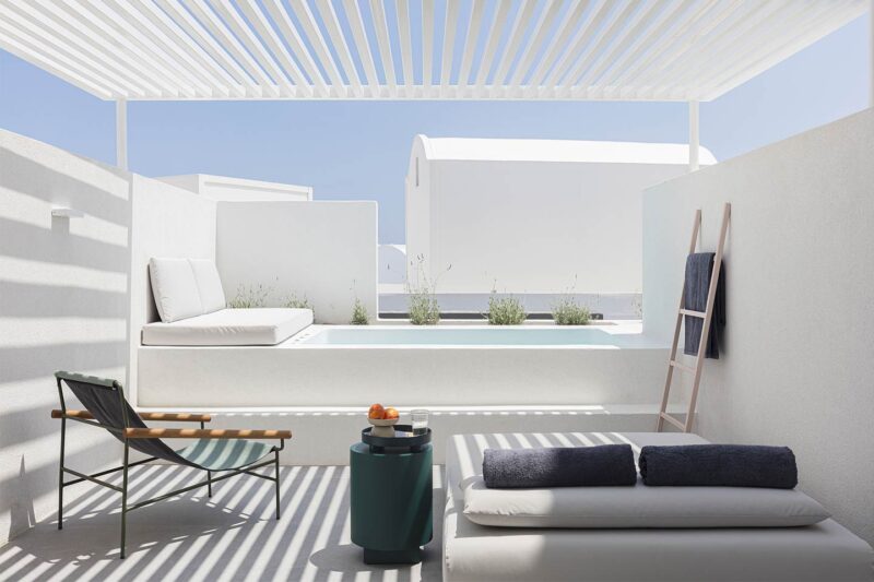 Neo Suites Santorini: quando l’architettura gioca a Tetris con vista sull’Egeo