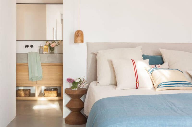 Bagno in camera: idee pratiche, normativa, impianti e consigli per progettare