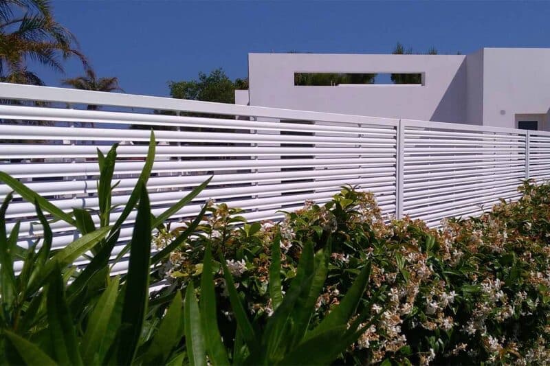 Recinzioni giardino moderne: 3 modelli tra stile, sicurezza e privacy