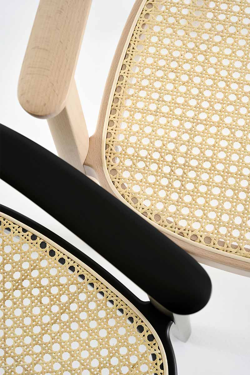 La Paglia di Vienna: dal passato al futuro tra moda e design 2 particolare sedie Thonet in paglia di vienna