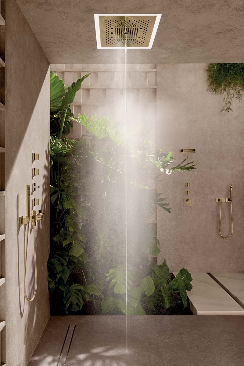 Arredare il bagno nel 2025: novità, tendenze e idee zona doccia con design biofilico