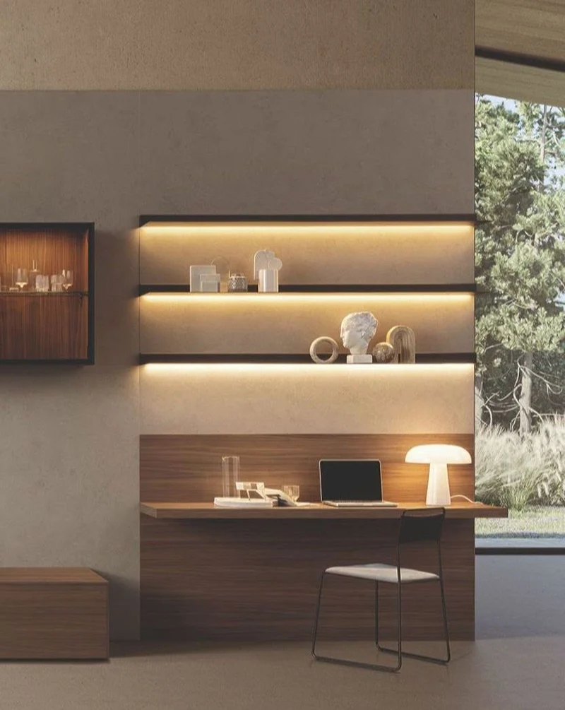 composizione per il living perfetta per chi desidera ricavare un angolo studio in soggiorno 