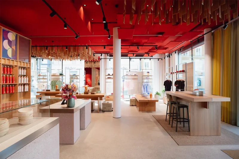 Dove le Alpi diventano architettura: Moments Tirol, il concept store che ridefinisce il design di montagna