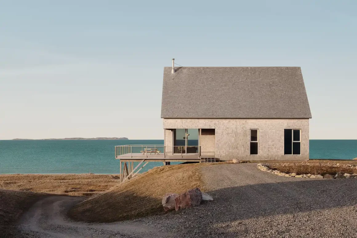 Casa Magdalen di Atelier L'Abri nelle Magdalen Islands