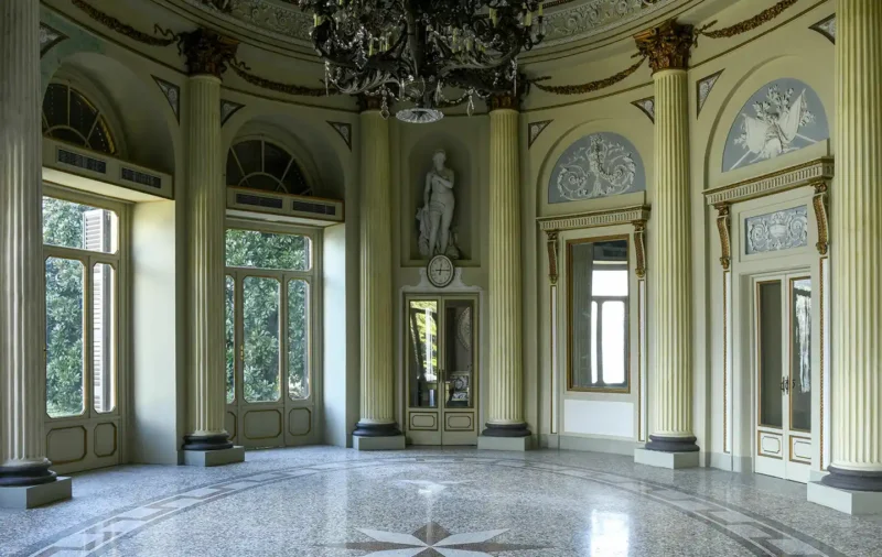 Salone ellittico neoclassico di Villa Saporiti a Como, sede della Contemporary Design Selection del Lake Como Design Festival 2026